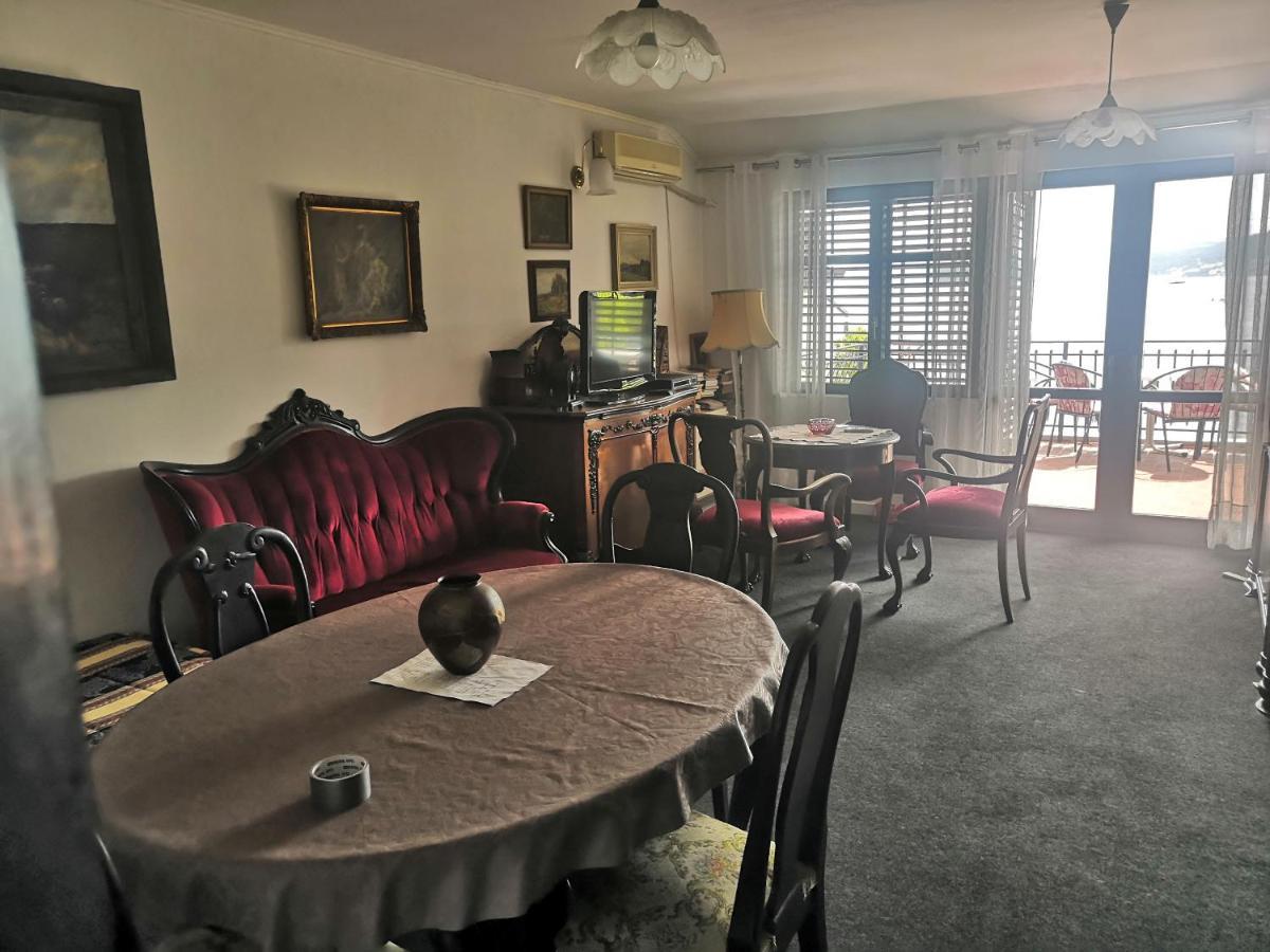Apartments Colic Херцег-Нови Экстерьер фото